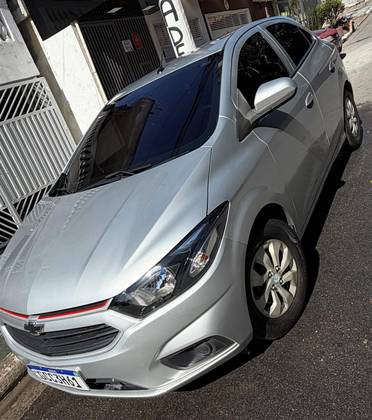 CHEVROLET ONIX 1.0 MPFI LT 8V FLEX 4P MANUAL CHEVROLET ONIX 1.0 MPFI LT 8V FLEX 4P MANUAL